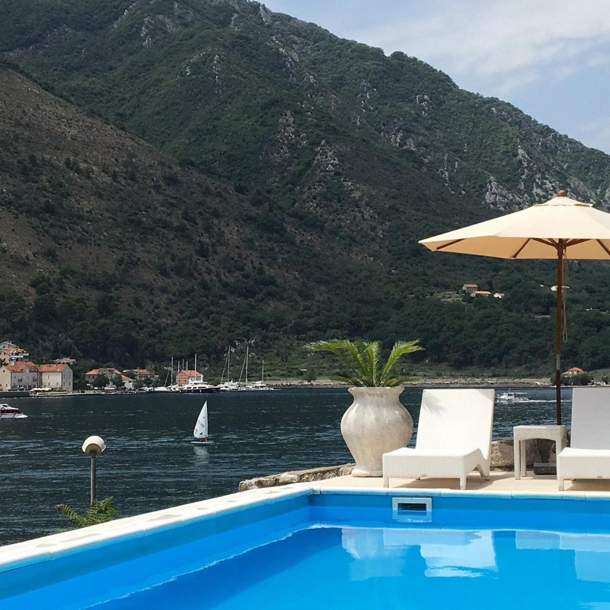 Villa Kamena Kotor Exterior photo